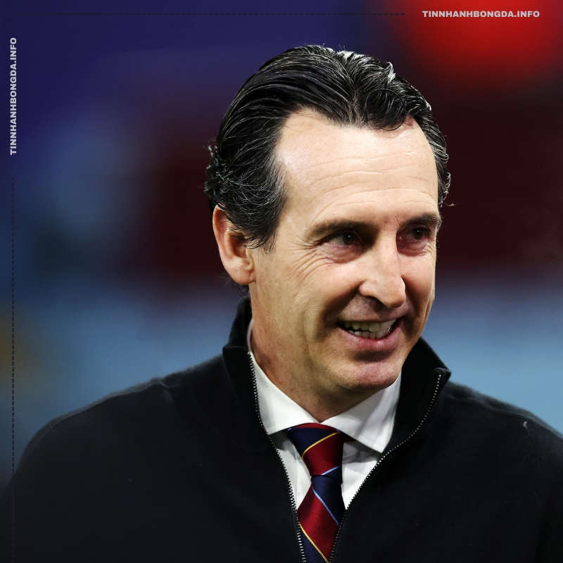 Huấn luyện viên Unai Emery huyền thoại của PSG