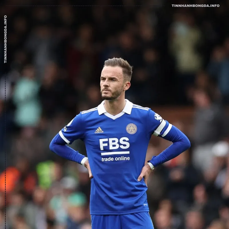 James Maddison là cái tên nổi bật trong danh sách những tiền vệ của Leicester City