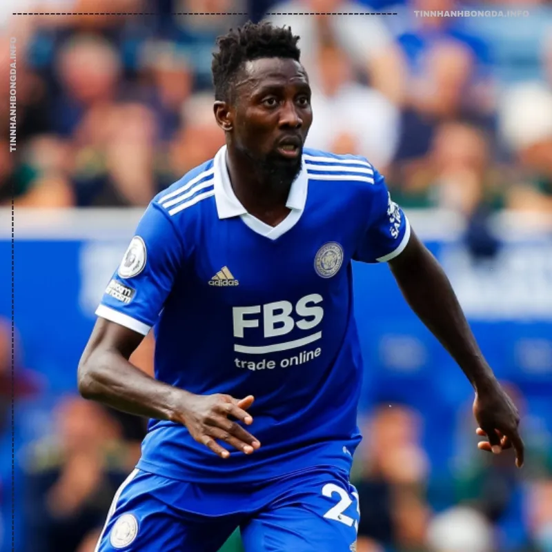 Ndidi là tiền vệ hay nhất của Leicester City